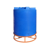 Емкость вертикальная 10000 л на подставке